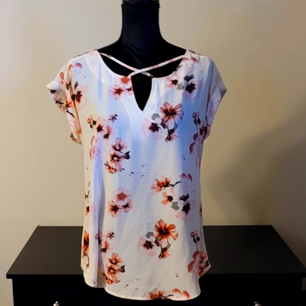 Rue 21 Short Sleeve Blouse, Juniors